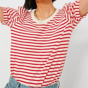 POMANDER PLACE Red Striped Vesty Puff Short Sleeve Crewneck. Size Medium